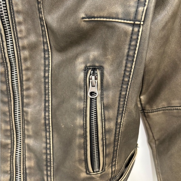 Stradivarius Vintage Style Vegan Leather Moto Jacket Size XS - Picture 4 of 12